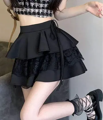 [ 새상품 ] meJane 미 프릴 레이스 티어드 미니 스커트