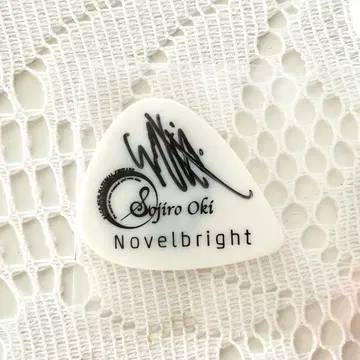 [친필 사인] Novelbright 오키 소지로 피크 10장 세트