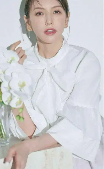 셀포드 보타이 블라우스 36