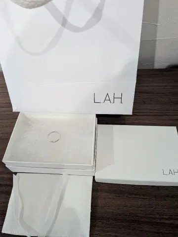 반돔 아오야마 L.A.H. 실버 반지 화이트 박스 포함