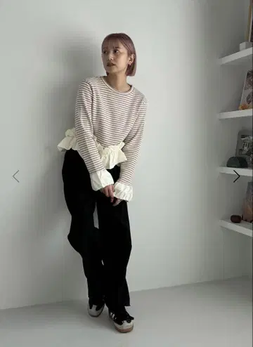 border waffle undulate frill tops