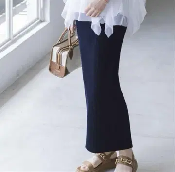 24SS NOBLE 노블 토탄 골지 타이트 롱 스커트 36 네이비