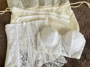 세모아 브라이덜 이너 c65 58