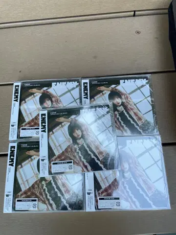 TWICE ENEMY 모모반 5개