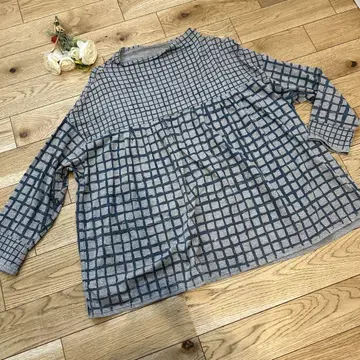 센소유니코 지우 티셔츠 미사용