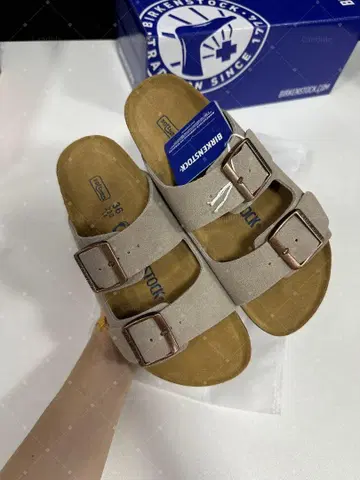 [ 새상품급 ] Birkenstock 그레이 더블 스트랩 샌들 36