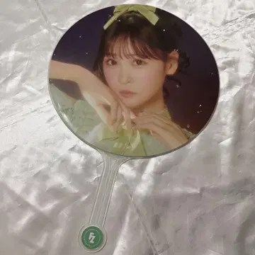 사쿠라이 유이 부채