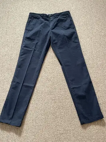 BOSS 네이비 슬랙스 택 포함 새상품