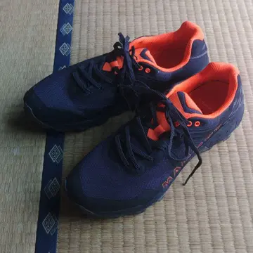 MAMMUT 마무트 스니커즈 (US 9h/27cm)