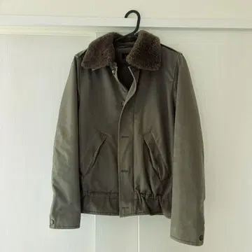 A.P.C. 보아 카라 부착 밀리터리 자켓 XS