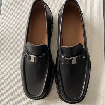 Ferragamo 블랙 로퍼