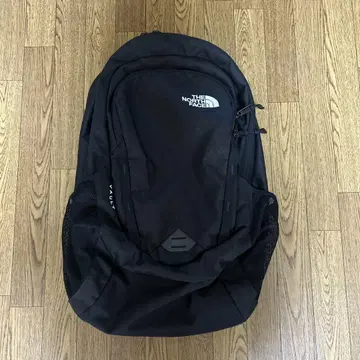 THE NORTH FACE VAULT 블랙 백팩