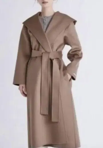 새상품 셀포드 코트 38