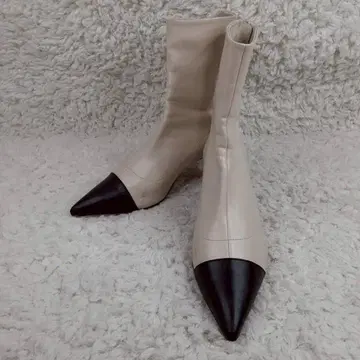 새상품급 25cm Her lip to 하립투 앵클부츠 에크루