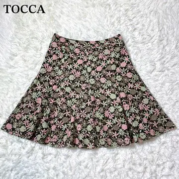 TOCCA 토카 스커트 플레어 스커트 꽃무늬 올 패턴 자수 라메