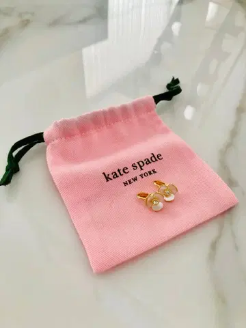 케이트 스페이드 뉴욕 PANSY 클립 귀찌