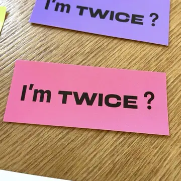 I'm donut ? x TWICE 콜라보 도넛 스티커 모모 핑크