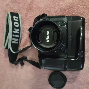Nikon F90X & MB-10＋レンズ F90X ボディ バッテリーパック MB-10付 γA3849-3U1B | ニコン
