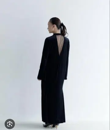 EMMEL REFINES 에멜 리파인 와타나베 린넨 콜라보 원피스