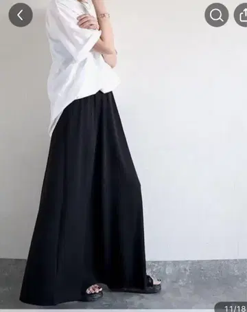 블랙 플레어 스커트 아시아 원사이즈