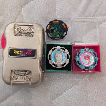 반다이 드래곤볼 Z 캐릭터 배지 본체와 시계 부품 3개 세트