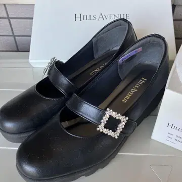 Hills Avenue 블랙 펌프스 비쥬 포함