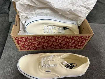 VANS 크림색 스니커즈