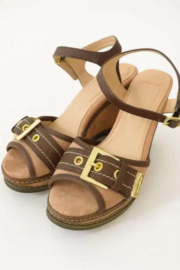 웨지솔 스트랩 샌들 골드 버클 핑크 브라운 L