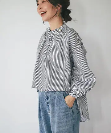 La boutique BonBon 스트랩 블라우스