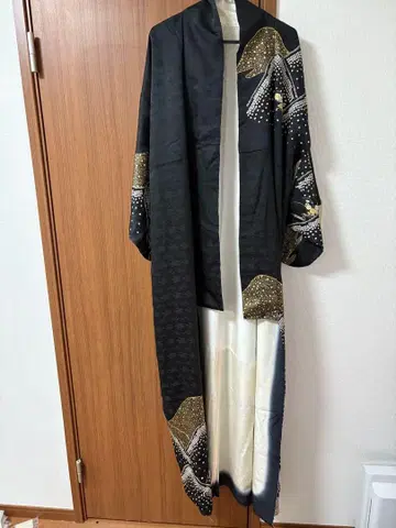 블랙 롱 기장 기모노 산과 새 무늬