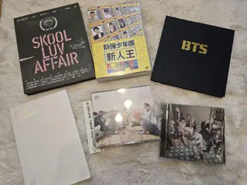 BTS CD 일반 버전과 DVD 세트
