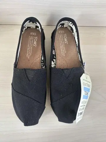 TOMS 톰스 여성용 슬립온 W6 블랙 23cm 새상품