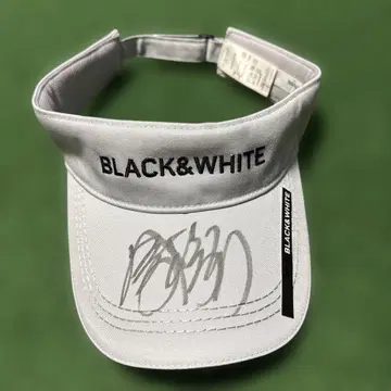 쿠라모토 마사히로 본인 친필 사인 선바이저 BLACK&WHITE