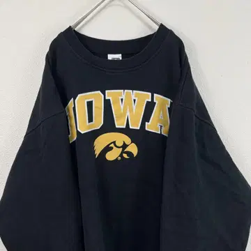 USA 구제 의류 Russell 러셀 iowa 칼리지 맨투맨 블랙