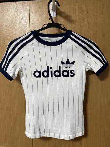 adidas S 사이즈 반팔 티셔츠 리니어 칼리