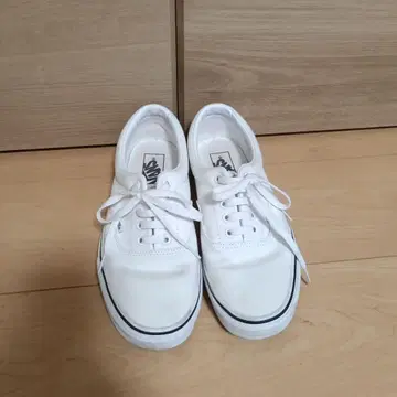 Vans 스니커즈