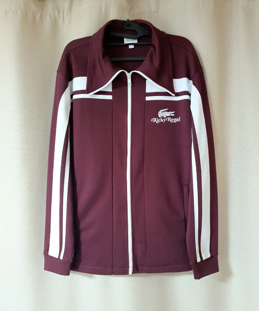 Regal Collection Lacoste Silk Sonic Silk Sonic Bruno Mars Lacoste