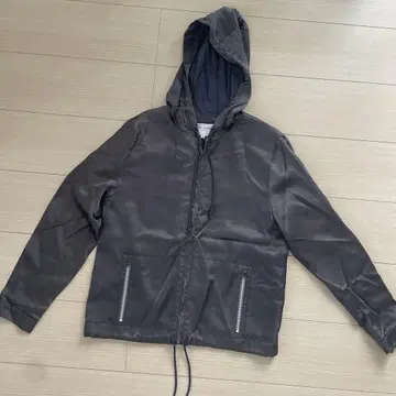 MARC JACOBS 후드 부착 그레이 점퍼 사이즈 4