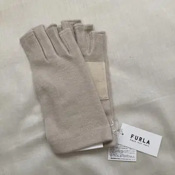 FURLA 베이지 핑거리스 그로브