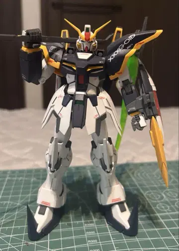 MG 건담 데스사이즈 헬