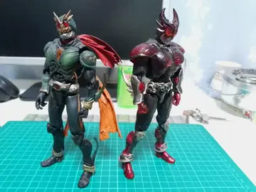 sic 가면라이더 아기토 & 아더 아기토