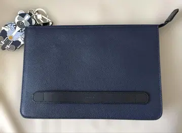 FURLA 네이비 가죽 클러치백