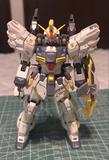 MG 건담 산드로크