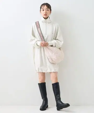 프릭스 챔피온 2023aw 별주 하프 지퍼 코드 미니 원피스