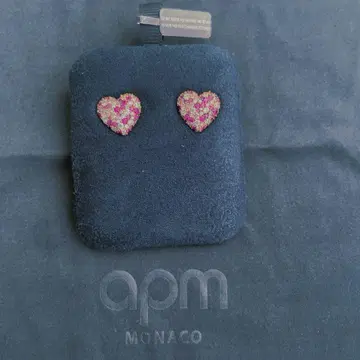 APM 모나코 하트 귀걸이