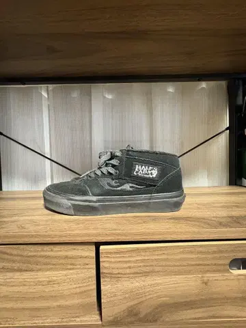 Vans 하이컷 스니커즈 블랙 하프캡