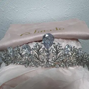 Refinado 브라이덜 티아라 [ AH2209-05 ]