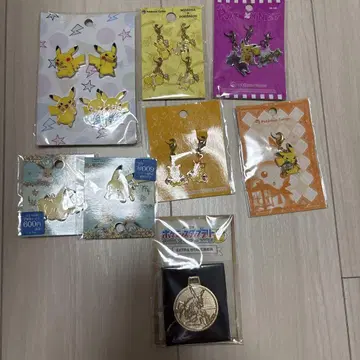 포켓몬 센터 참 핀즈