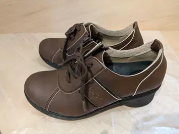 [ 새상품급 ] Re:getA 리게타 사이드 지퍼 컴포트 브라운 24