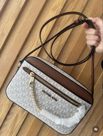 미개봉 새상품! MICHAEL KORS 숄더백 베이지/브라운